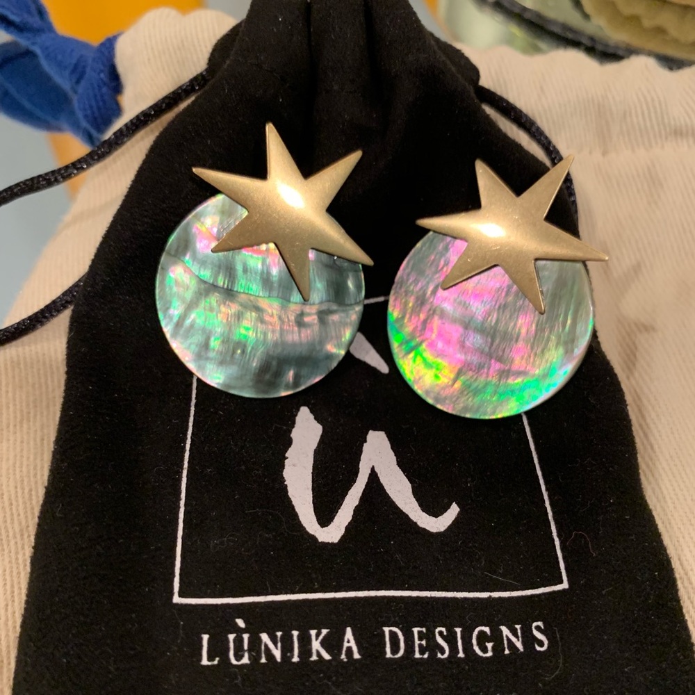 Dark pearl Earrings